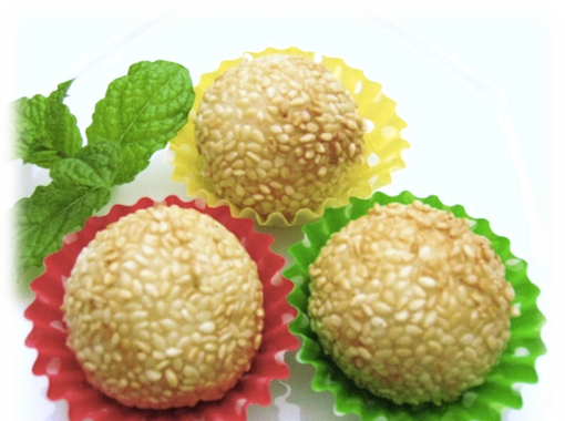 胡麻団子3ケ